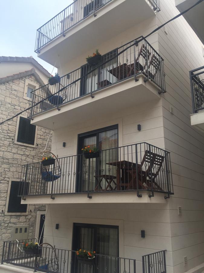 Lux Apartments Petar Baška Voda Екстериор снимка