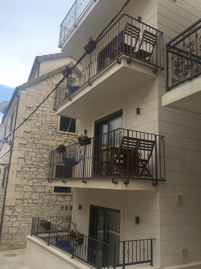 Lux Apartments Petar Baška Voda Екстериор снимка