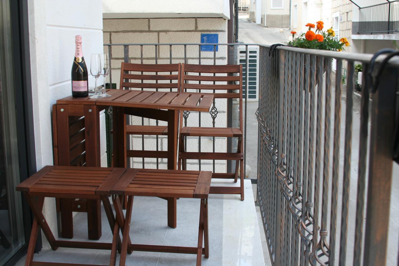 Lux Apartments Petar Baška Voda Екстериор снимка