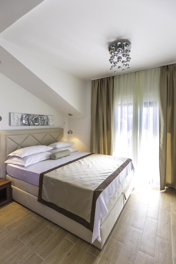 Lux Apartments Petar Baška Voda Екстериор снимка